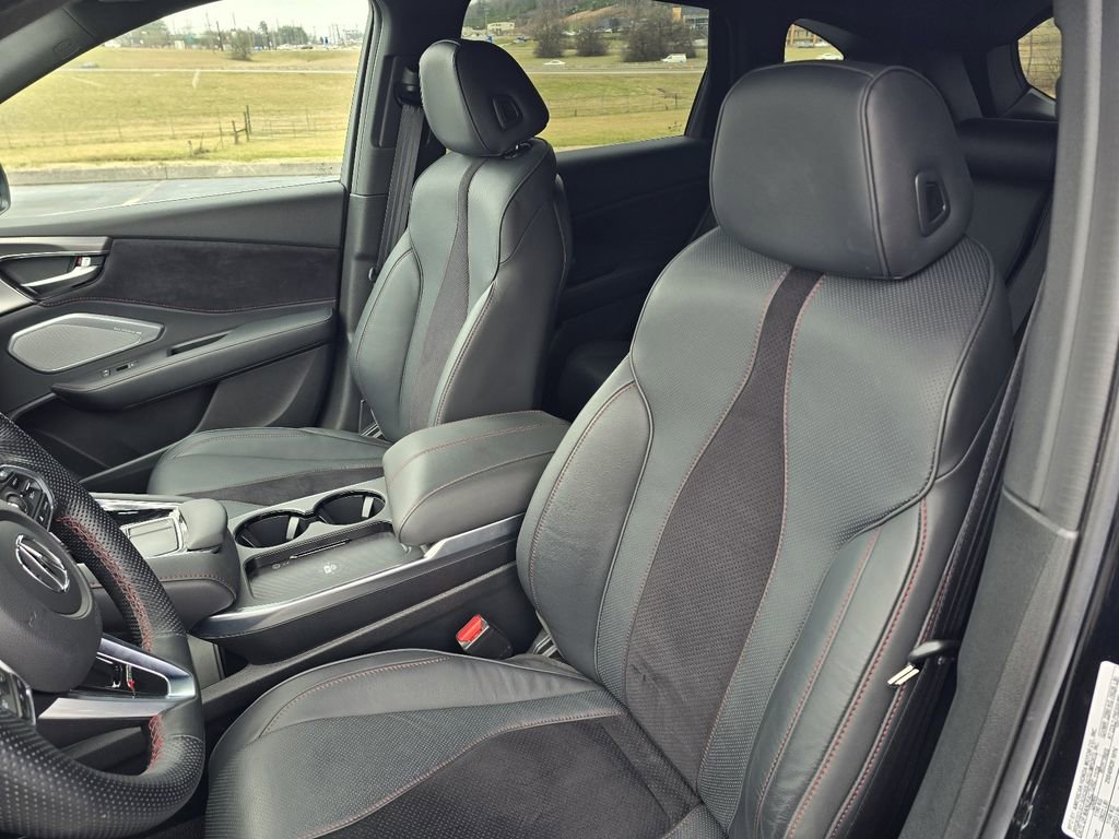 Used 2025 Acura RDX A-Spec image 12