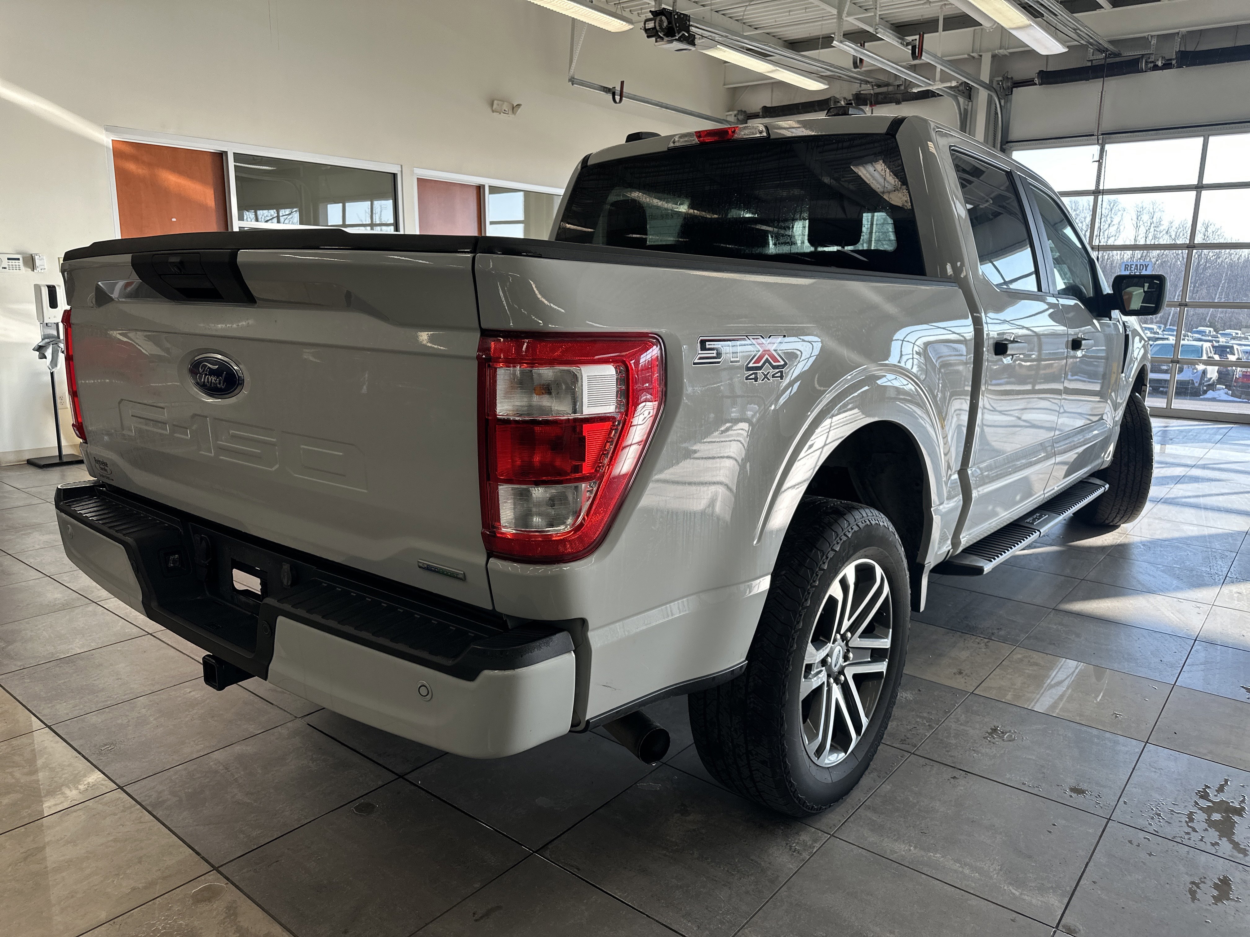 Used 2023 Ford F150 XL w/ STX Appearance Package image 11