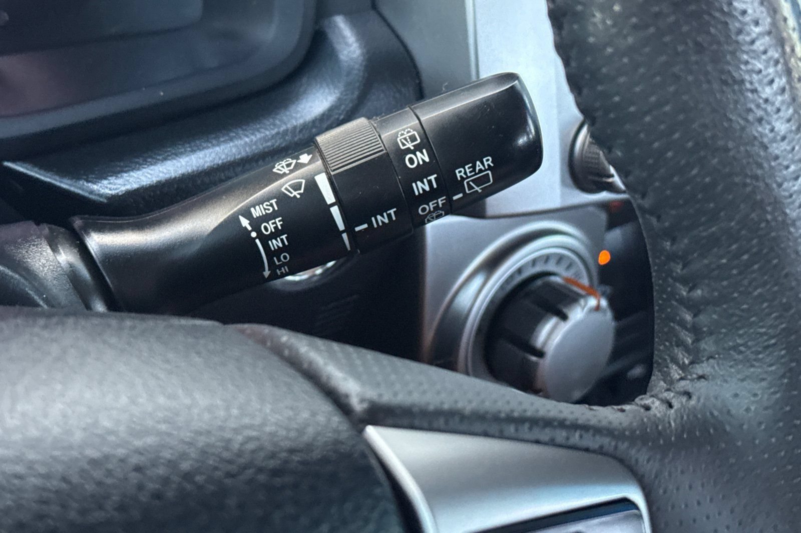 Used 2024 Toyota 4Runner SR5 AWD/4WD image 38