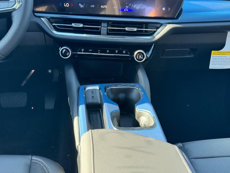 New 2026 Chevrolet Equinox EV LT image 10