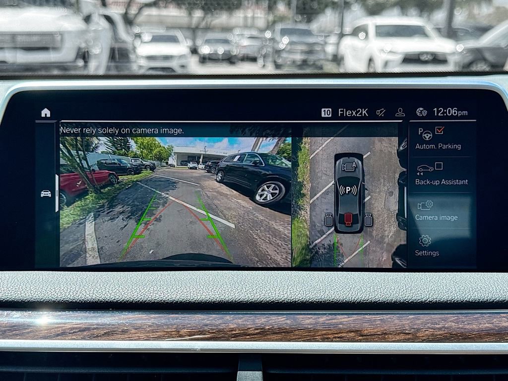 Used 2022 BMW 740i xDrive w/ Premium Package image 15