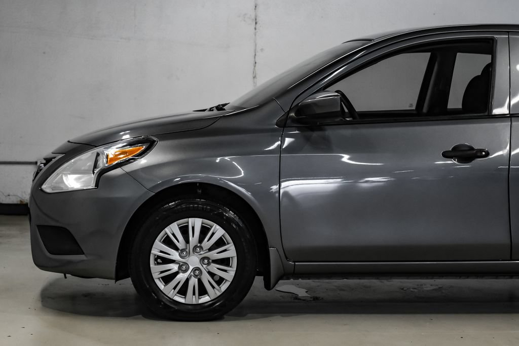 Used 2019 Nissan Versa S Plus FWD image 15