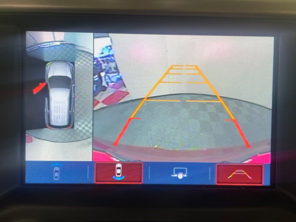 Used 2017 GMC Acadia Denali w/ Technology Package image 20