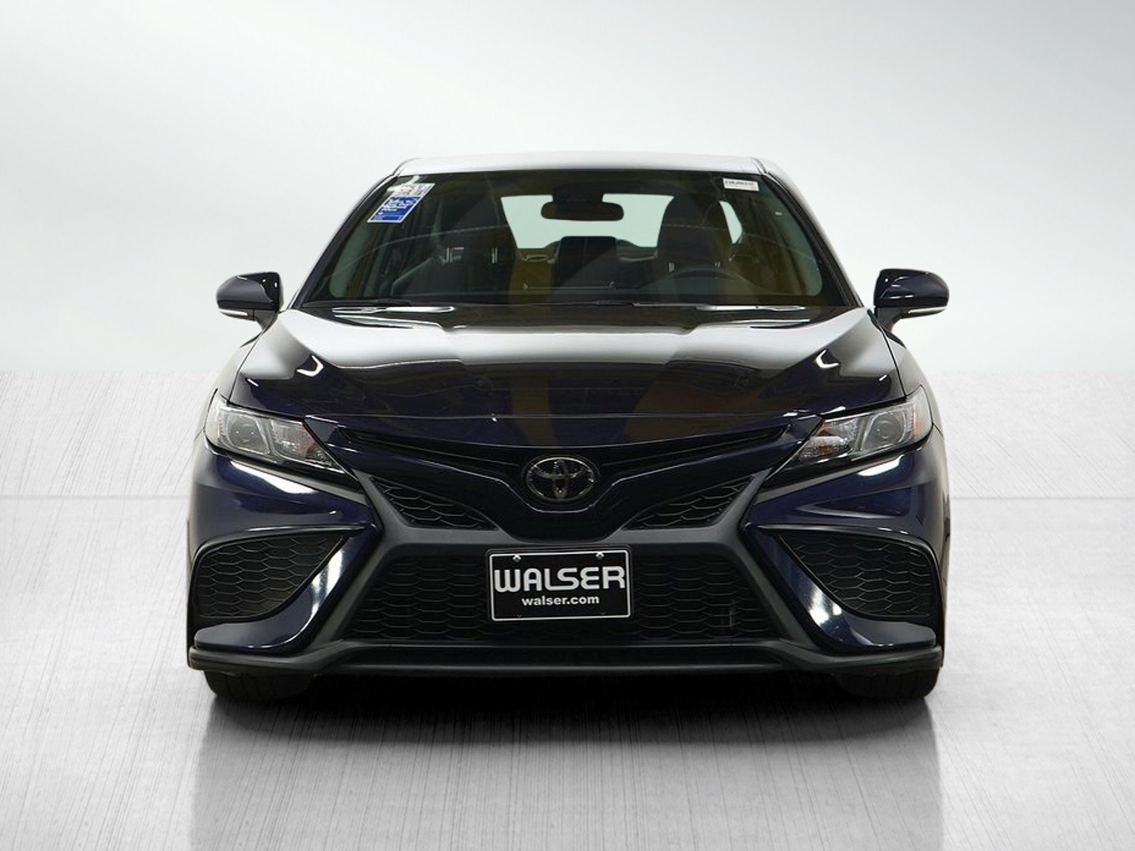 Used 2022 Toyota Camry SE FWD image 8
