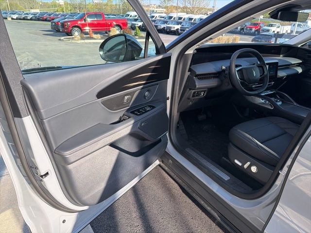 New 2026 Lincoln Nautilus Premier w/ Equipment Group 102A AWD/4WD image 11