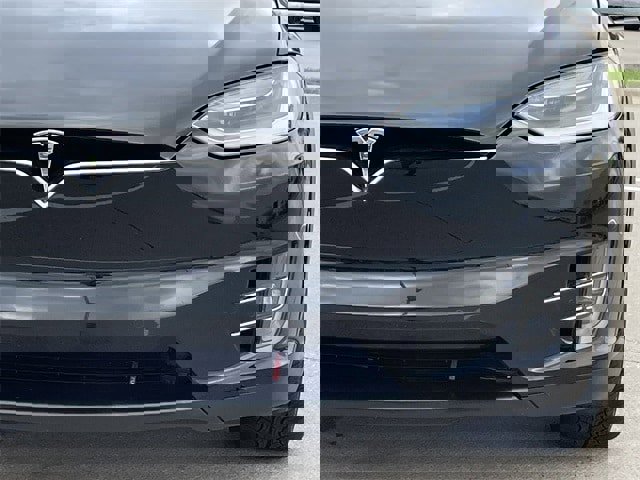 Used 2019 Tesla Model X Performance image 7