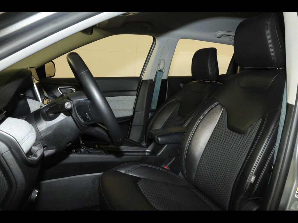 Used 2022 Jeep Compass Latitude w/ Convenience Group AWD/4WD image 22
