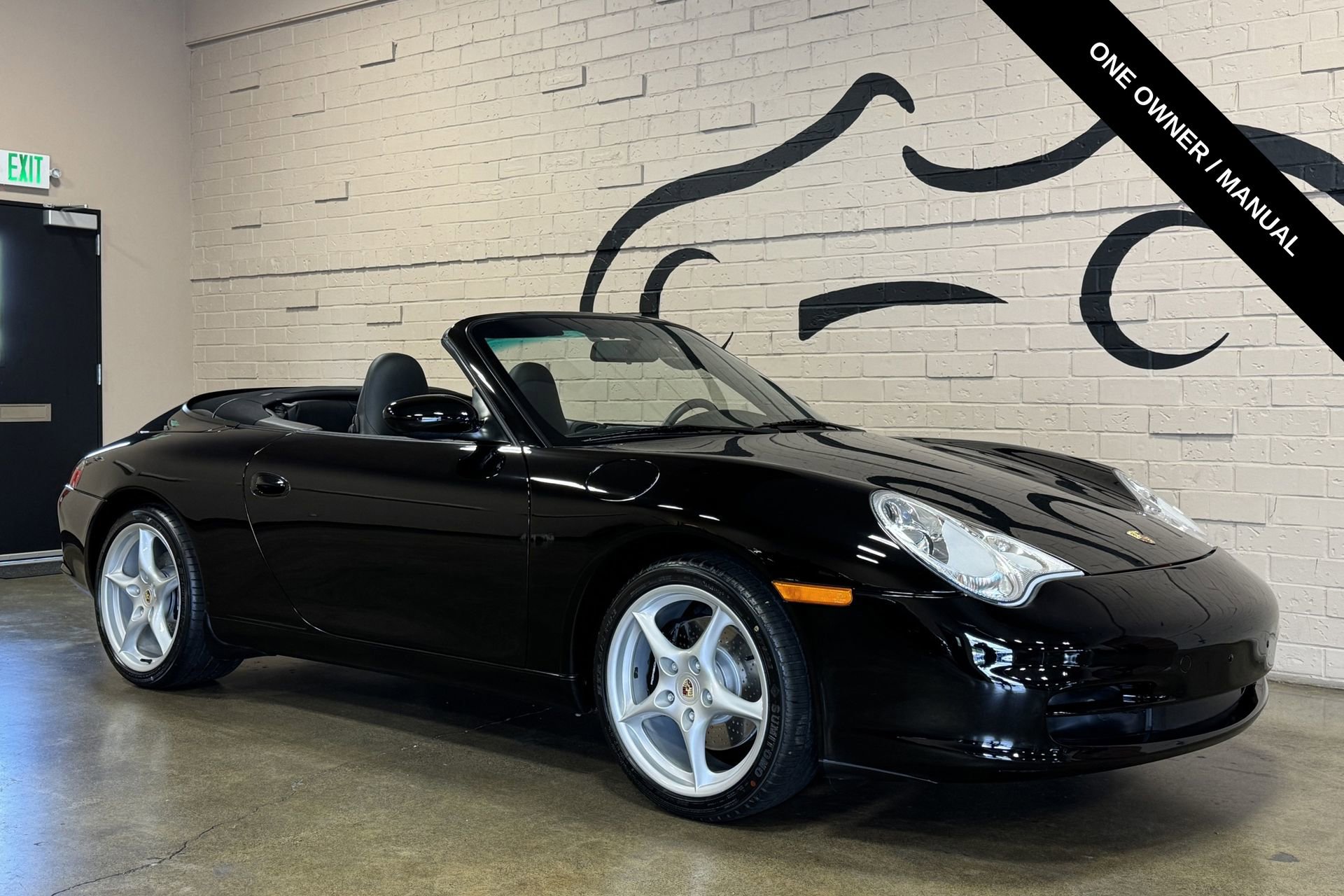 Used 2003 Porsche 911 Carrera RWD image 1