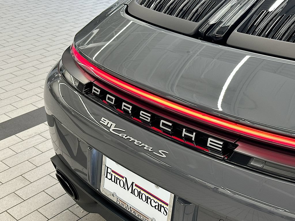 Certified 2025 Porsche 911 Carrera S RWD image 33