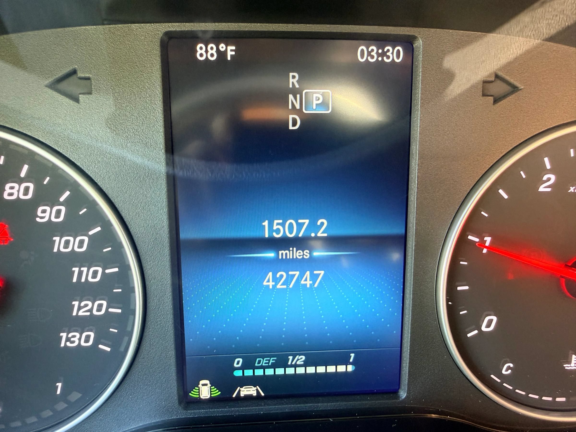 Used 2023 Mercedes-Benz Sprinter 2500 image 39
