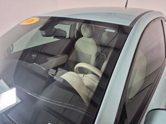 Used 2016 FIAT 500 Easy FWD image 9