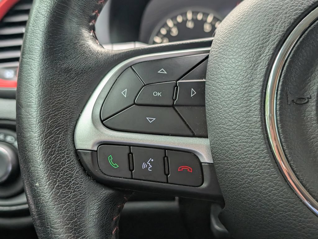 Used 2019 Jeep Renegade Trailhawk AWD/4WD image 22