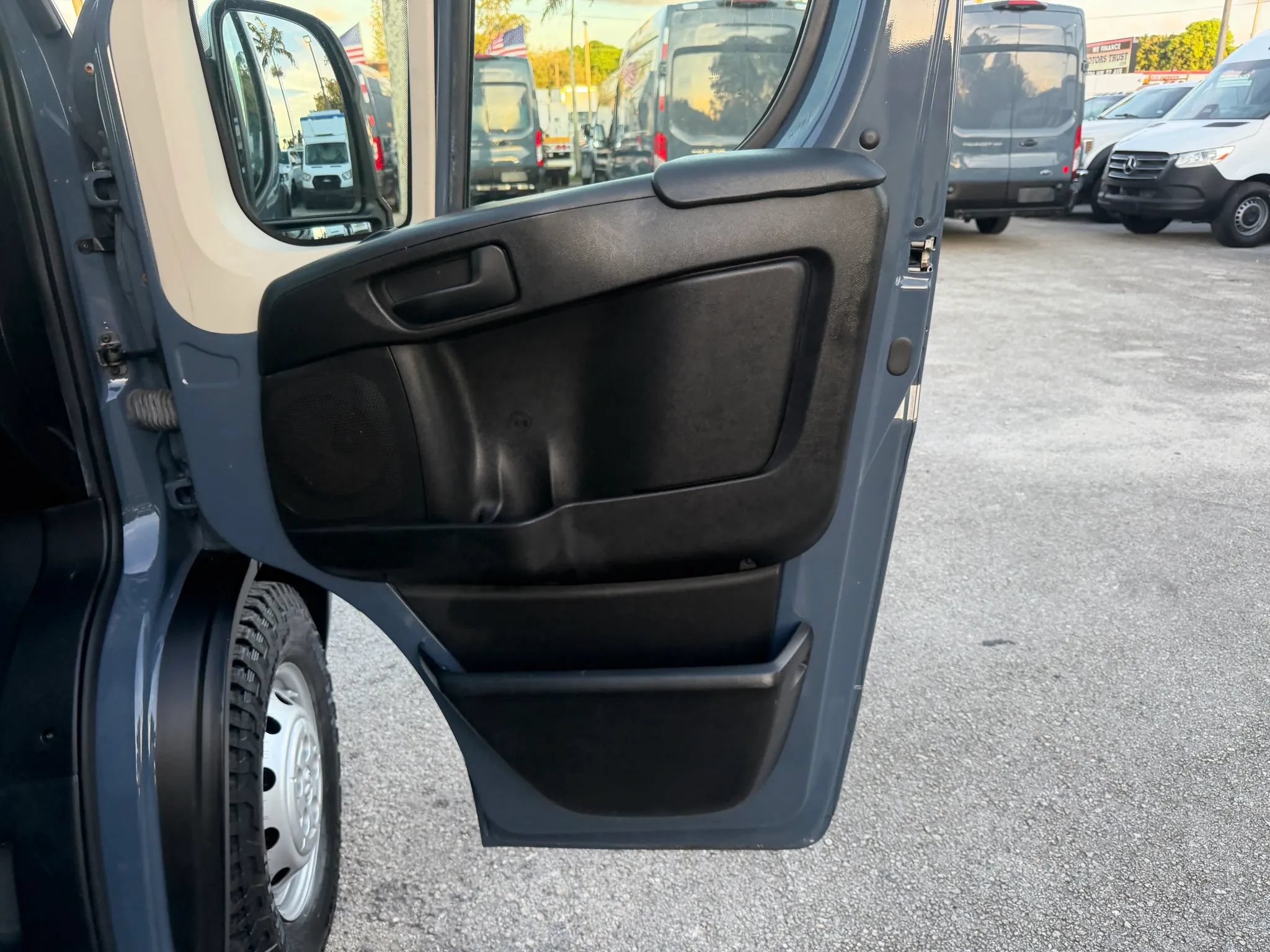 Used 2020 RAM ProMaster 3500 FWD image 14