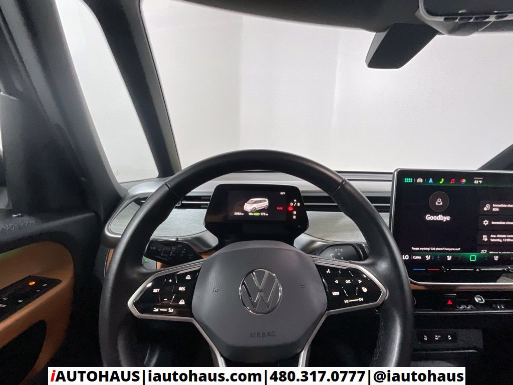 Used 2025 Volkswagen ID. Buzz Pro S Plus RWD image 36