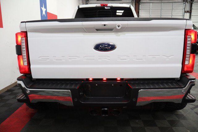 Used 2024 Ford F350 Lariat w/ FX4 Off-Road Package AWD/4WD image 30