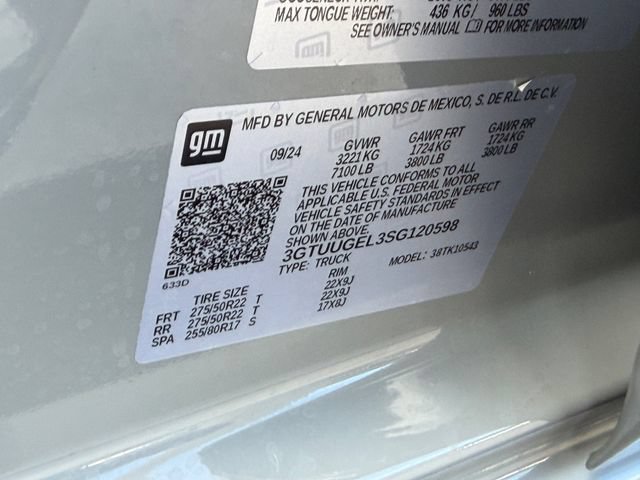 Certified 2025 GMC Sierra 1500 Denali w/ Denali Reserve Package AWD/4WD image 18