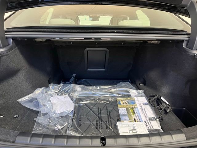 New 2026 BMW 740i xDrive image 21