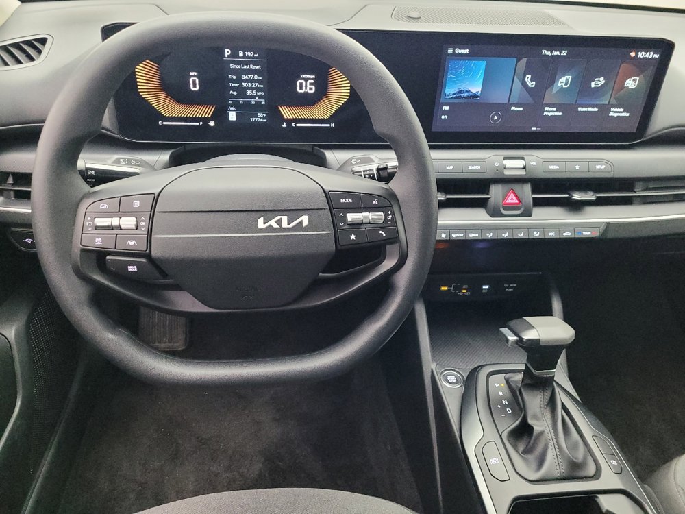 Used 2025 Kia K4 LXS image 22