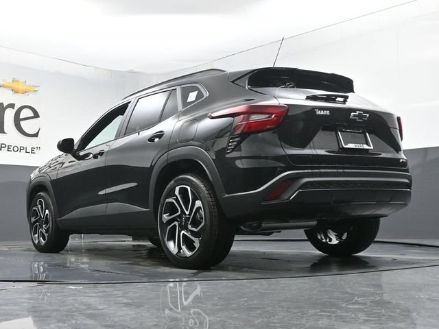 New 2026 Chevrolet Trax RS FWD image 5