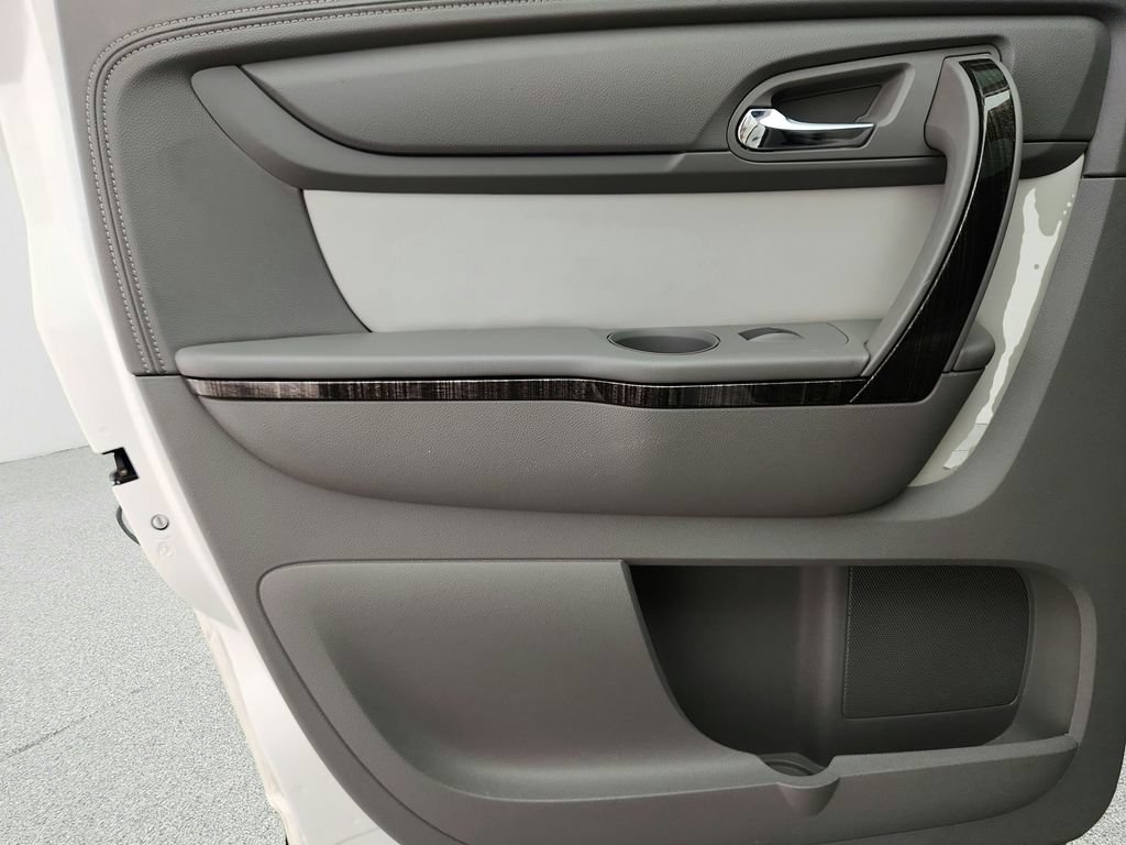 Used 2013 GMC Acadia SLT FWD image 28