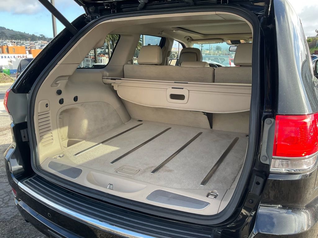 Used 2016 Jeep Grand Cherokee Overland image 8