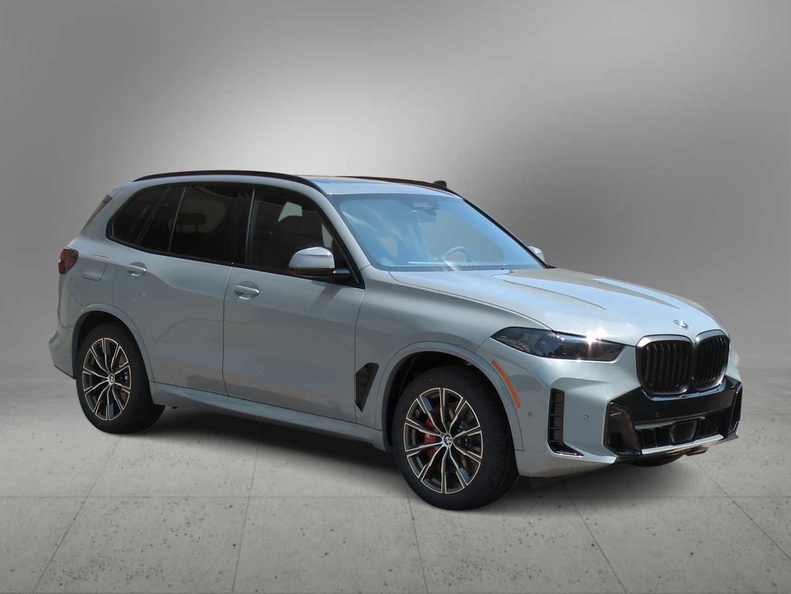 New 2026 BMW X5 xDrive40i w/ M Sport Package image 2