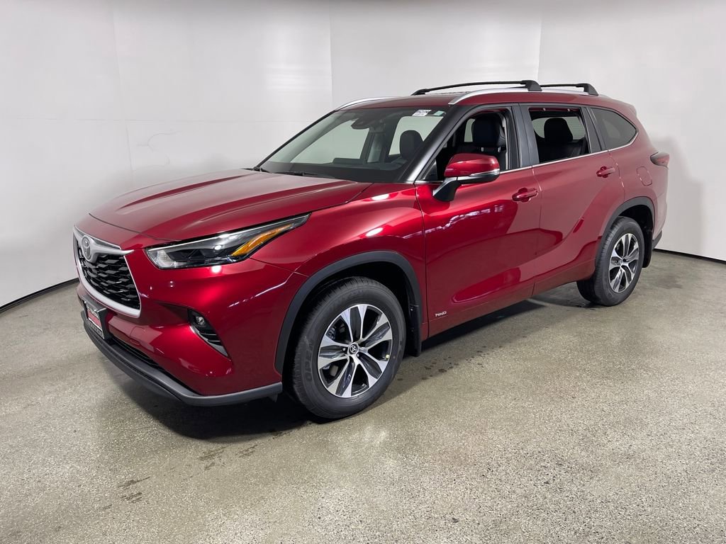 New 2026 Toyota Highlander XLE image 7