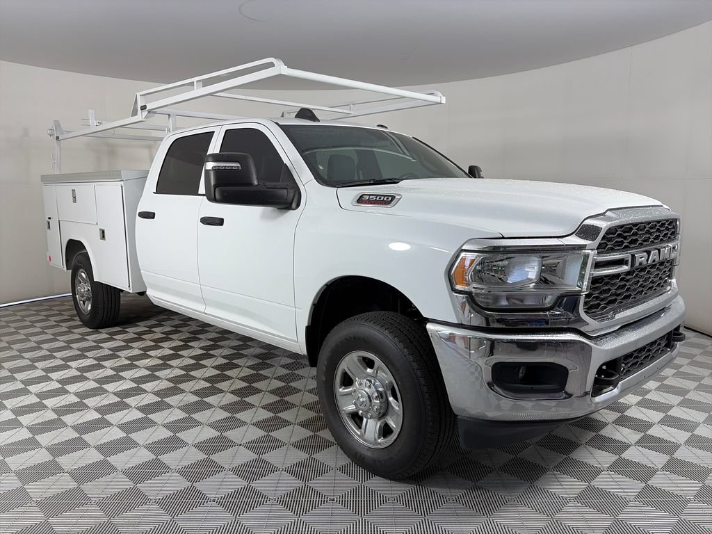Used 2024 RAM 3500 Tradesman w/ Chrome Appearance Group AWD/4WD 360° Tour