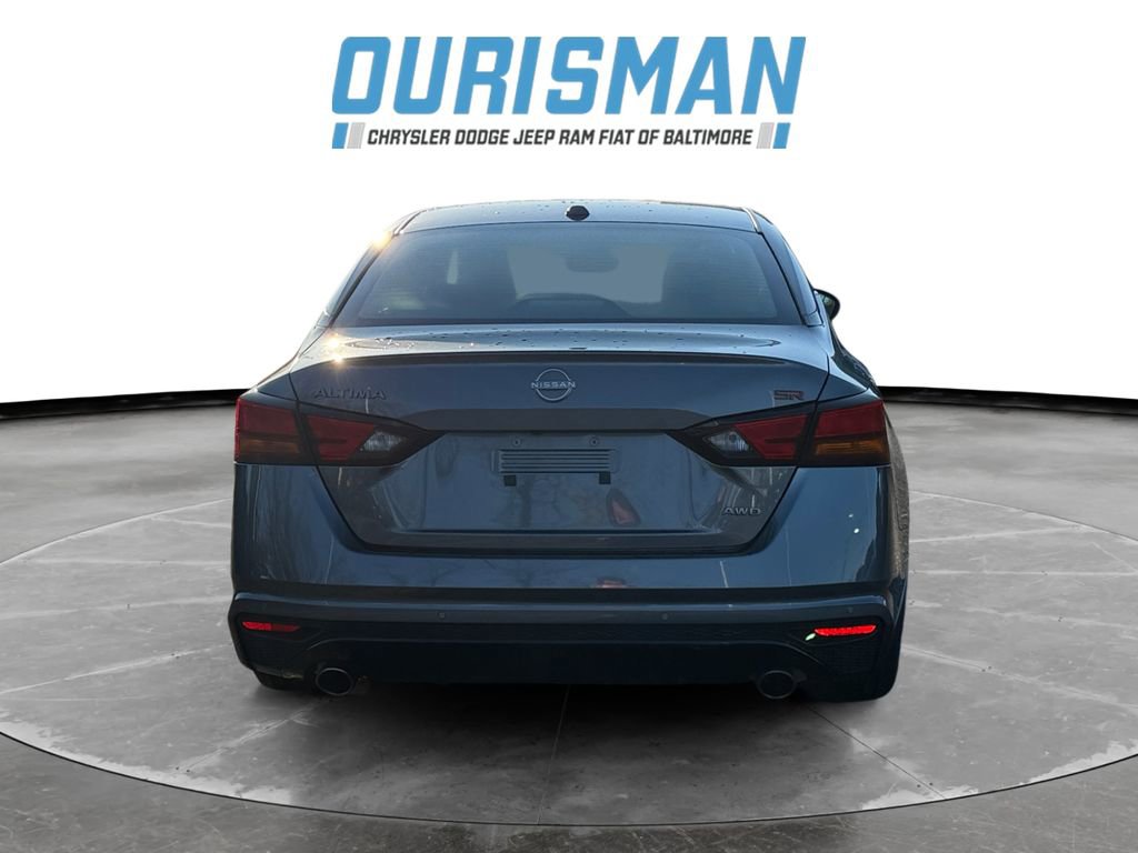Used 2025 Nissan Altima 2.5 SR image 5