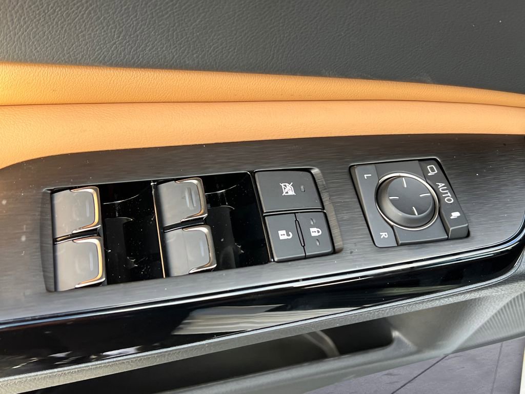 New 2025 Lexus ES 350 w/ Premium Package image 11