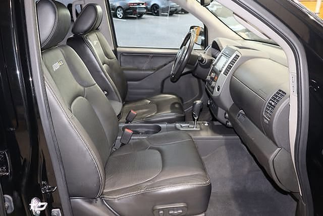 Used 2021 Nissan Frontier PRO-4X w/ Pro-4x Utility Package AWD/4WD image 16