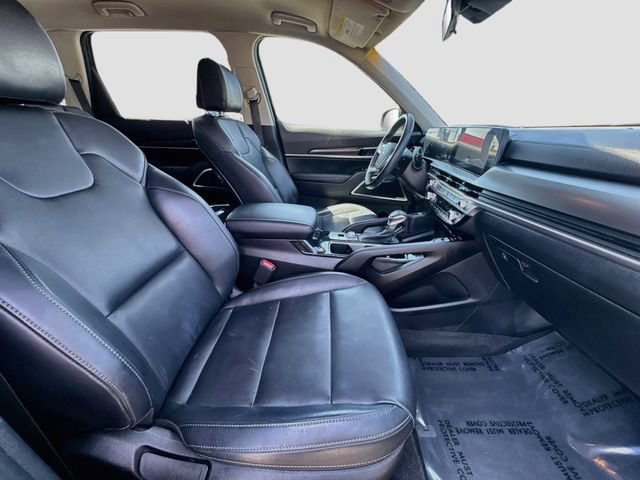 Used 2024 Kia Telluride S FWD image 29