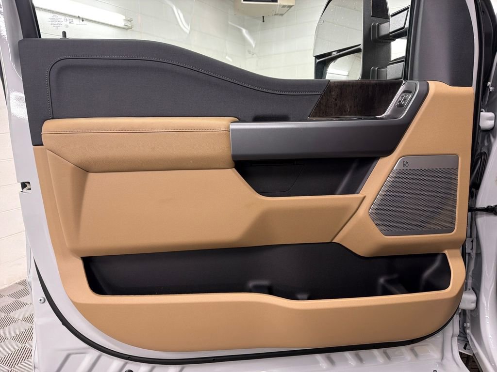 New 2026 Ford F250 Lariat image 15