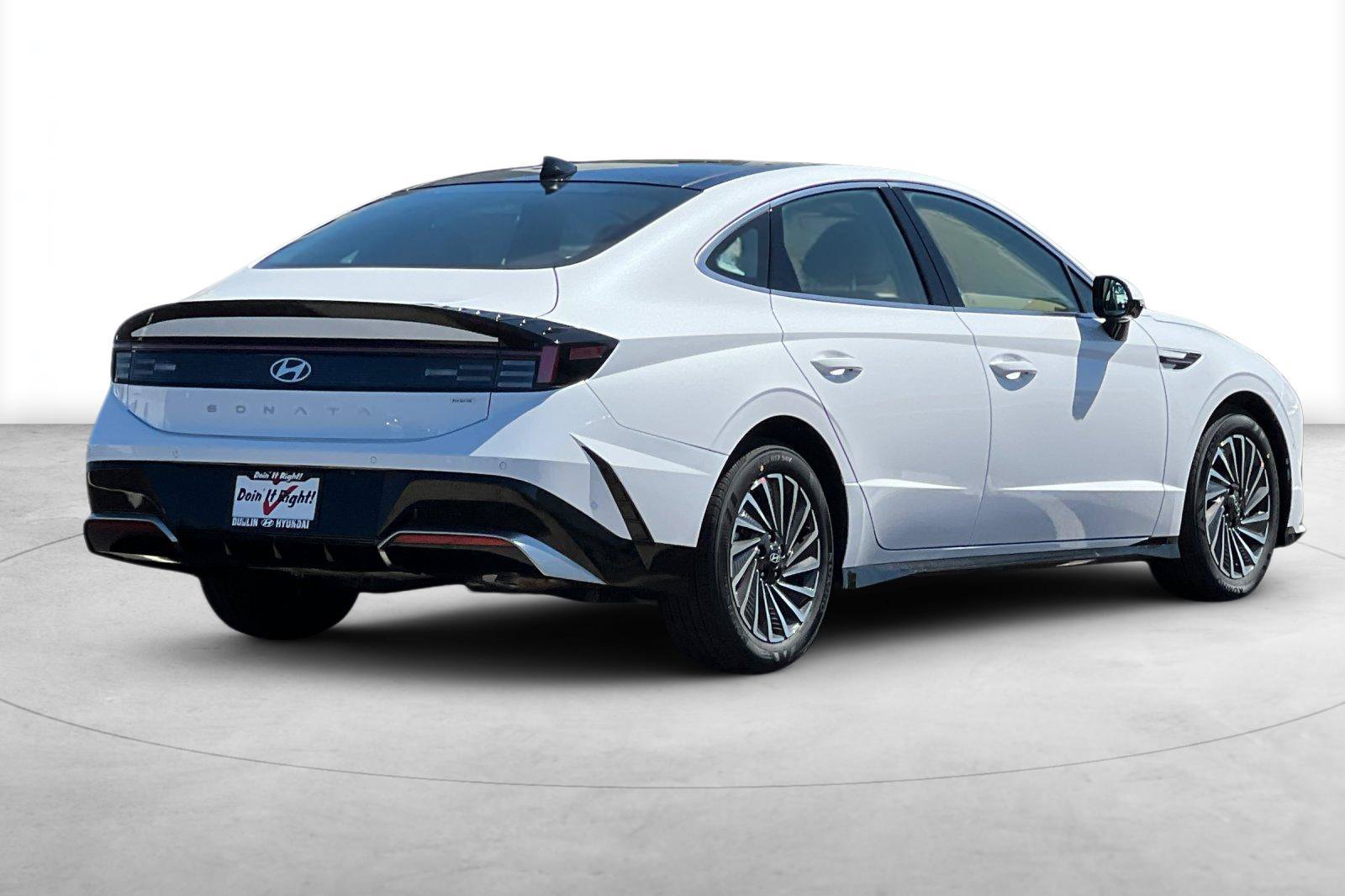 New 2026 Hyundai Sonata Limited FWD image 6