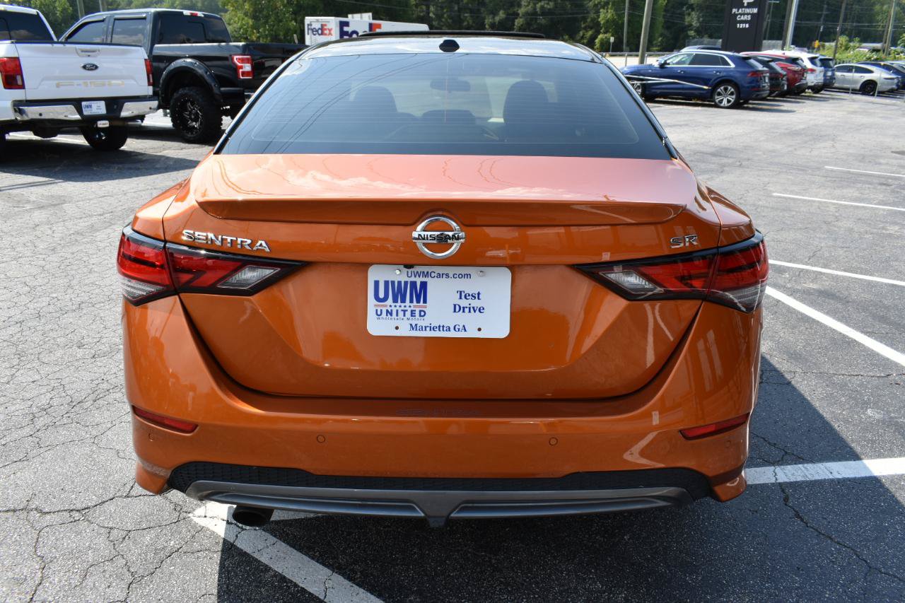 Used 2022 Nissan Sentra SR w/ SR Premium Package FWD image 6