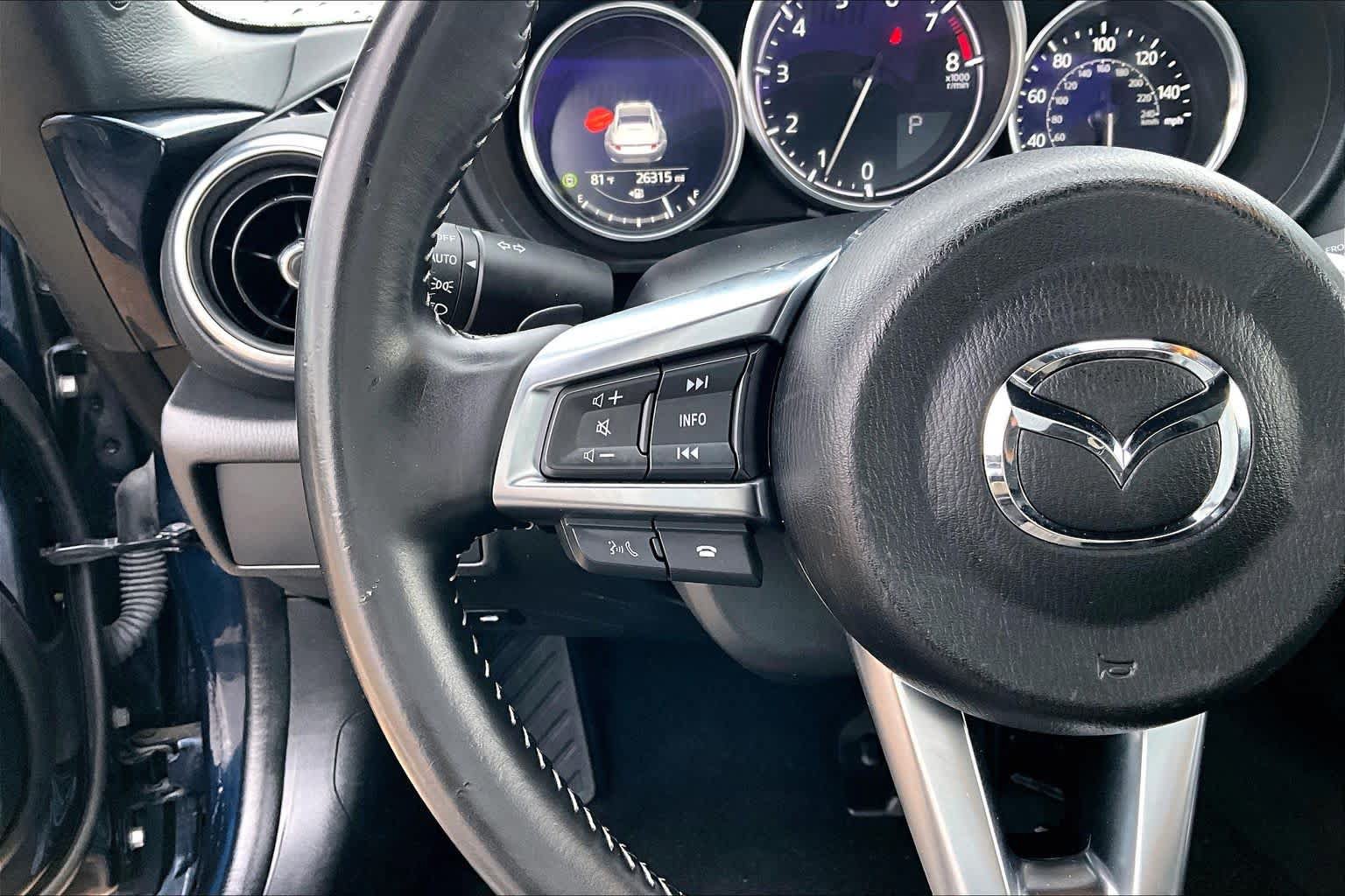 Used 2025 MAZDA MX-5 Miata RF Grand Touring RWD image 19