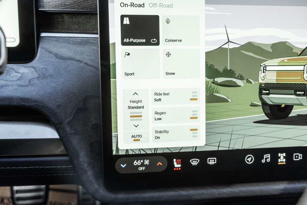 Used 2022 Rivian R1T Launch Edition image 23