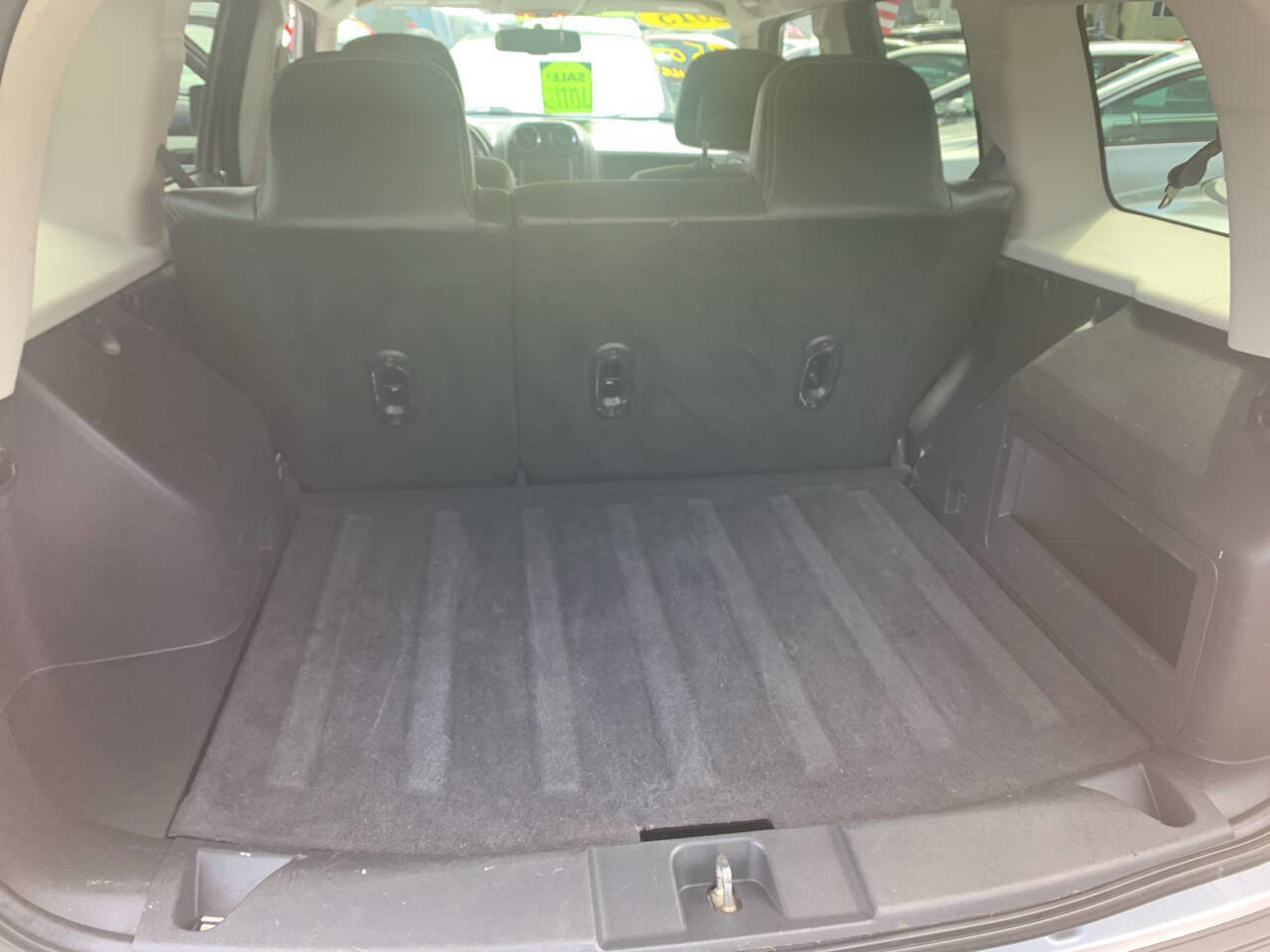 Used 2015 Jeep Patriot High Altitude AWD/4WD image 13