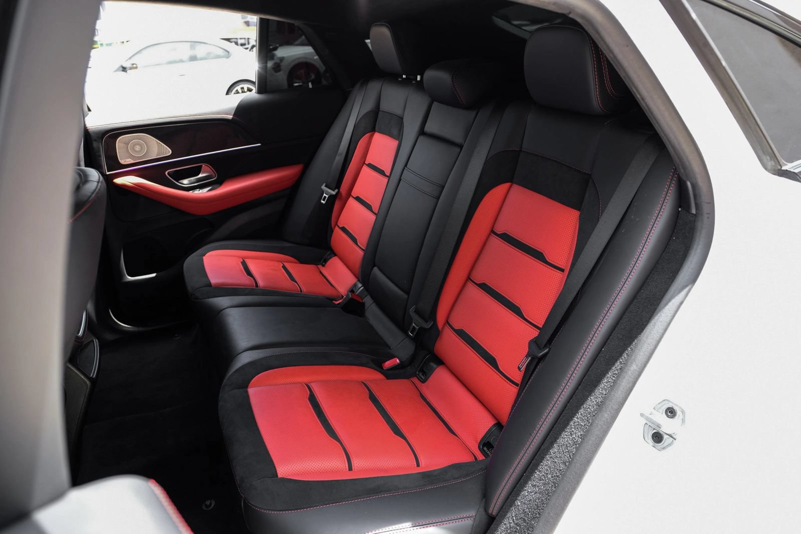 Used 2024 Mercedes-Benz GLE 63 AMG S w/ Driver Assistance Package image 36