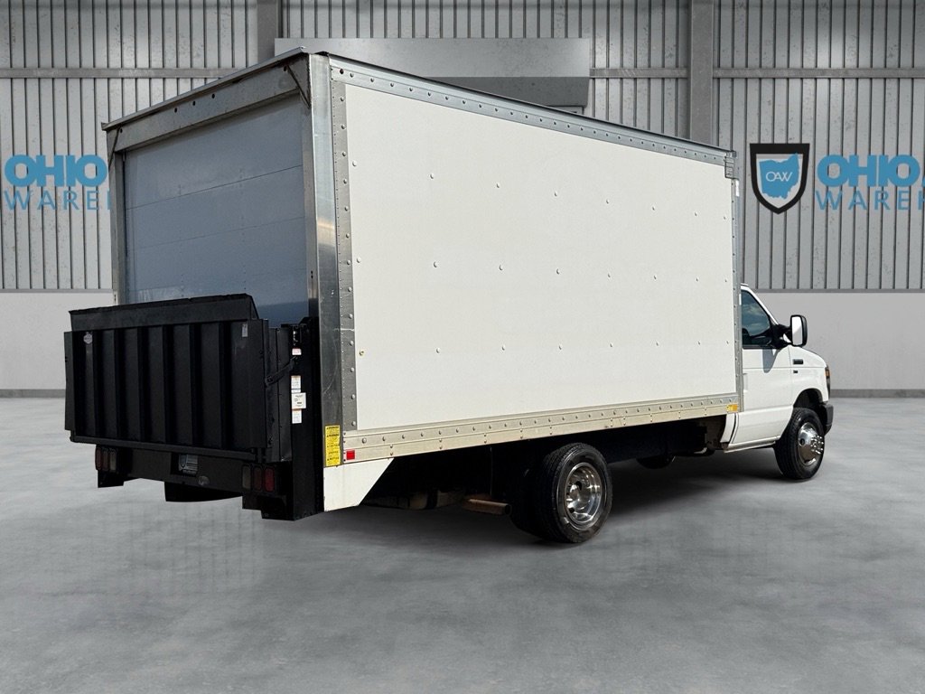 Used 2016 Ford E-350 and Econoline 350 Super Duty image 7