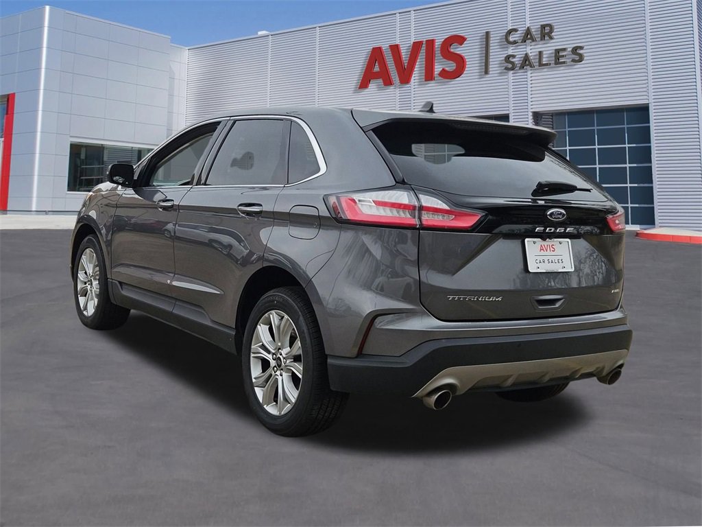 Used 2024 Ford Edge Titanium image 3