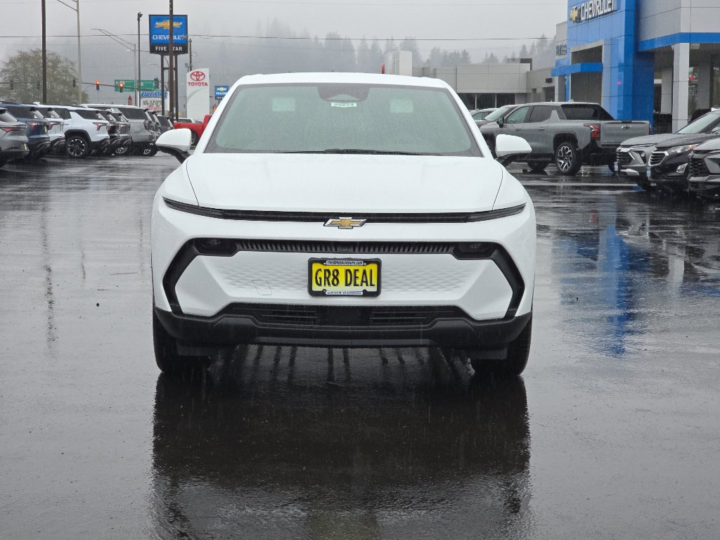 New 2026 Chevrolet Equinox EV LT image 3