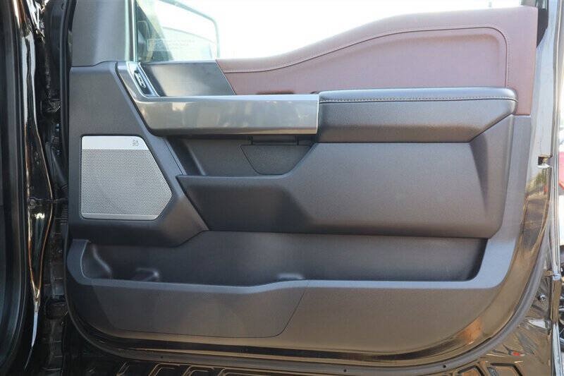 Used 2023 Ford F150 Lariat w/ Equipment Group 502A High AWD/4WD image 33