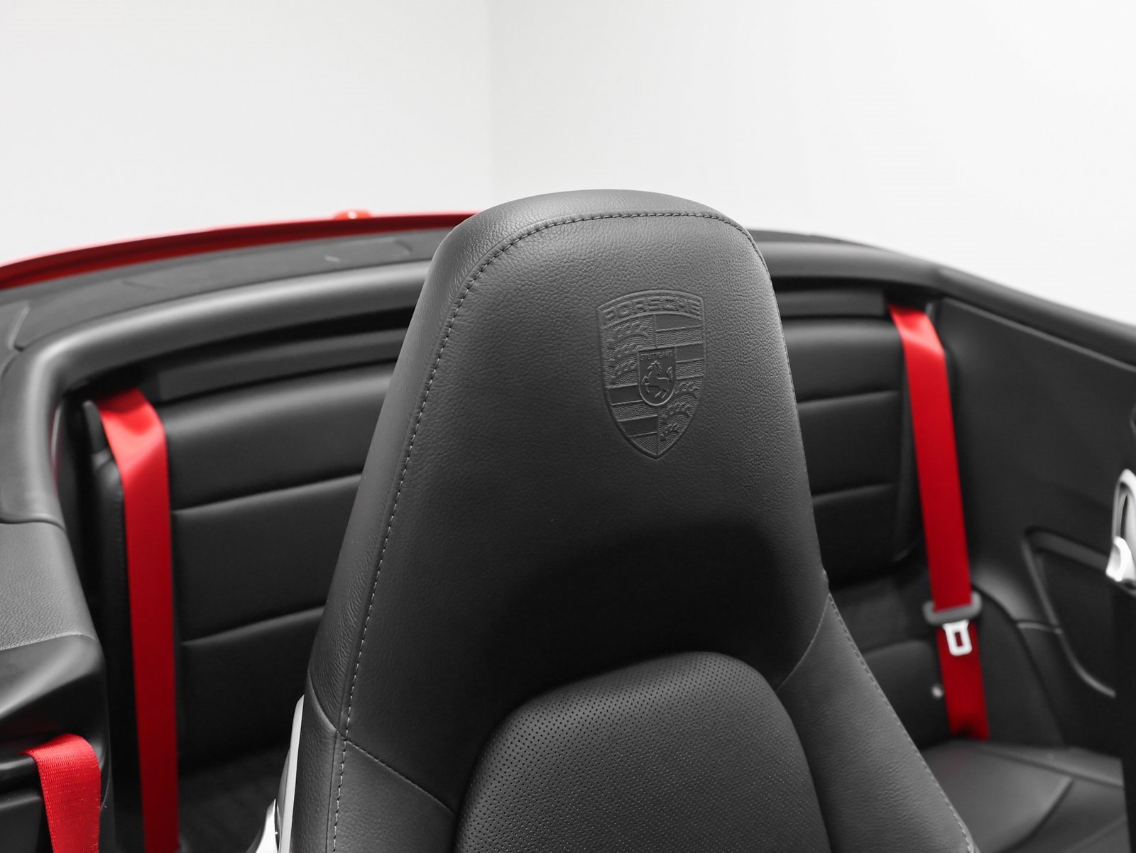 Certified 2017 Porsche 911 Carrera 4S image 29