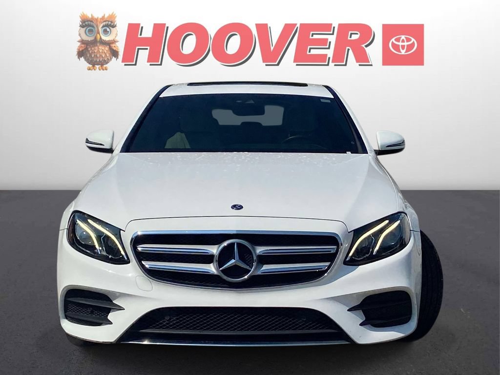Used 2017 Mercedes-Benz E 300 4MATIC image 5