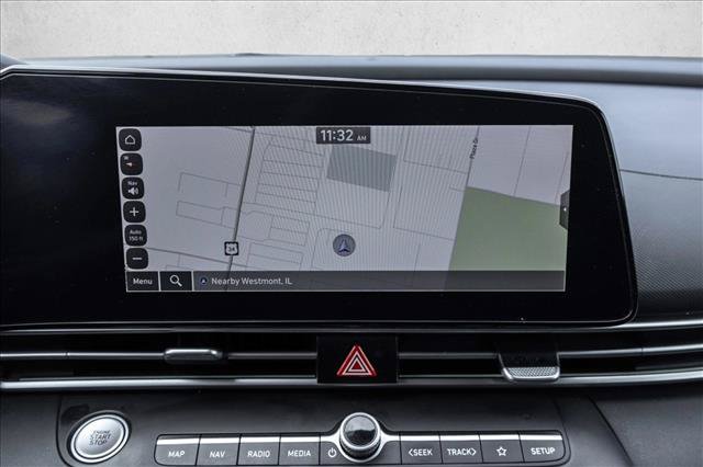 Used 2024 Hyundai Elantra SEL FWD image 16