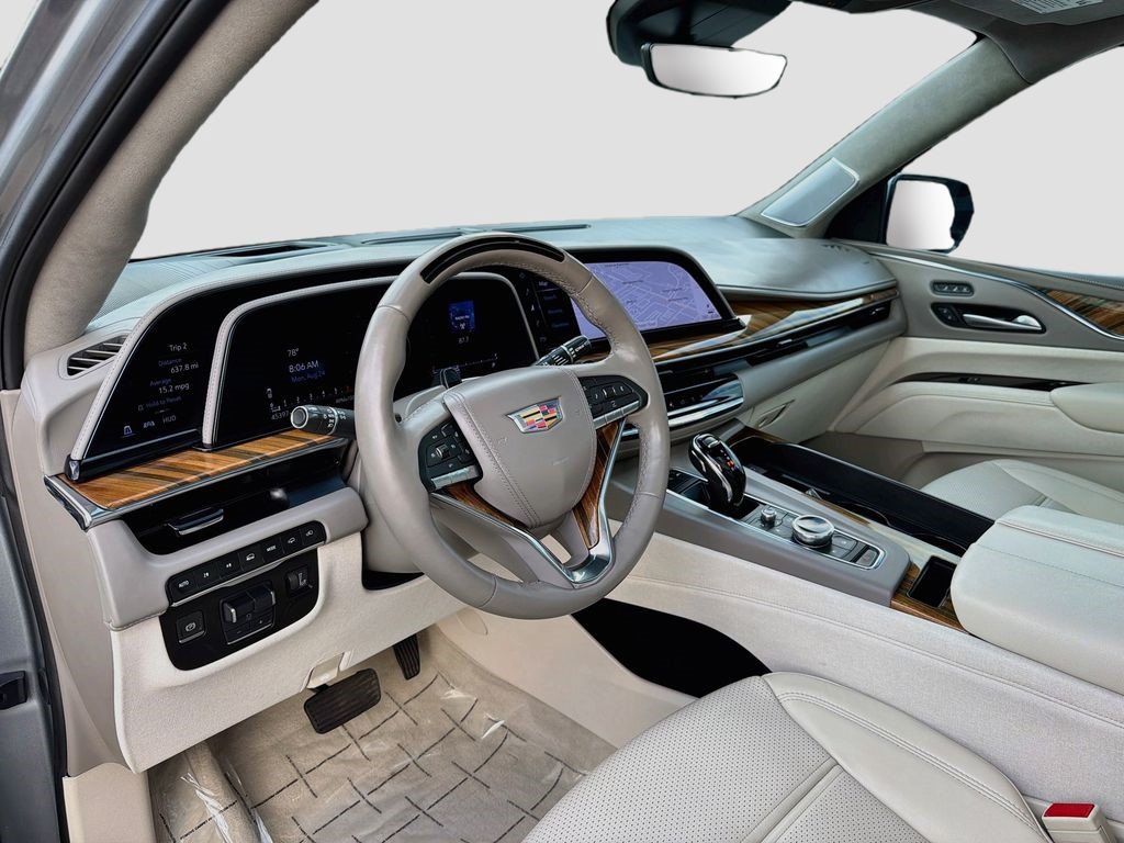 Certified 2023 Cadillac Escalade Sport Platinum w/ LPO, Floor Liner Package AWD/4WD image 11