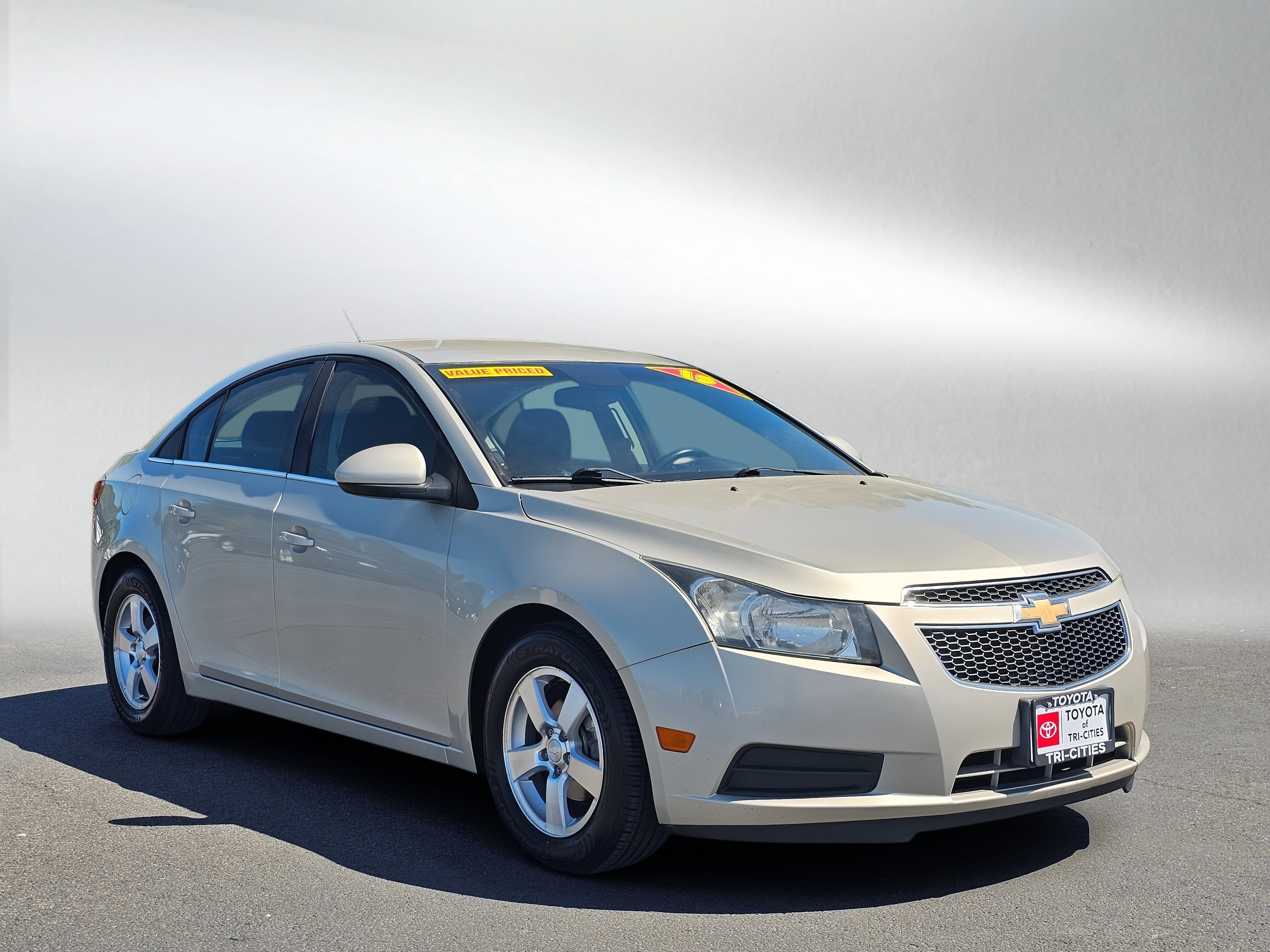 Used 2013 Chevrolet Cruze LT FWD image 7