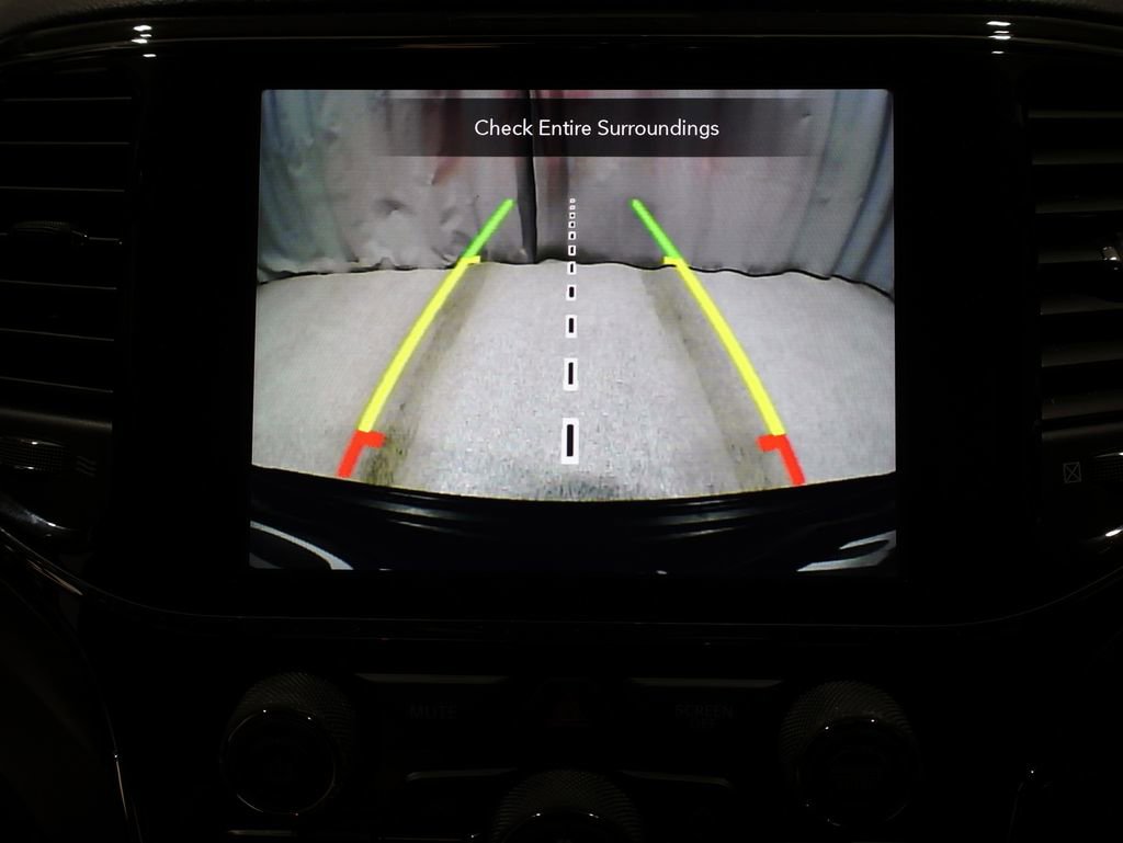 Certified 2020 Jeep Grand Cherokee Altitude AWD/4WD image 28