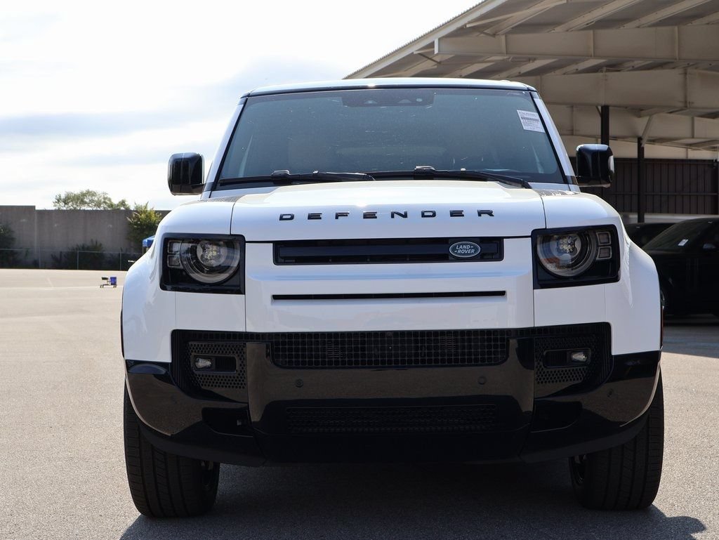 New 2025 Land Rover Defender 130 V8 AWD/4WD image 2